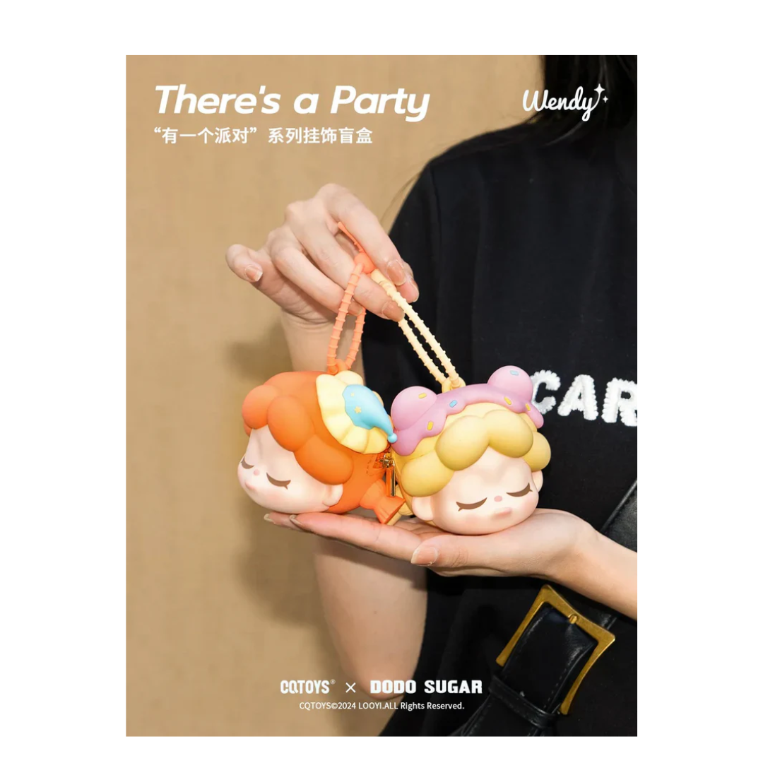 Wendy There's a Party Zippered Pouch Pendant Confirmed Box