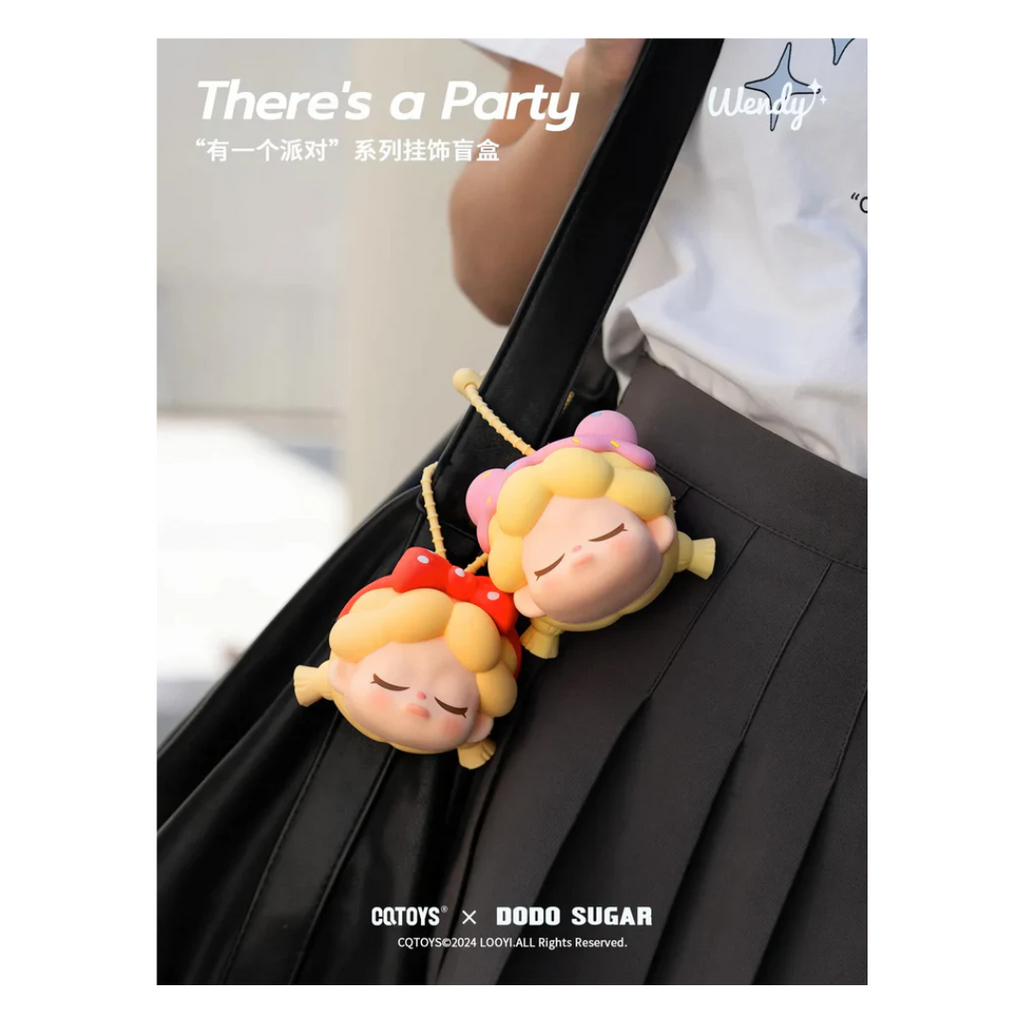 Wendy There's a Party Zippered Pouch Pendant Confirmed Box